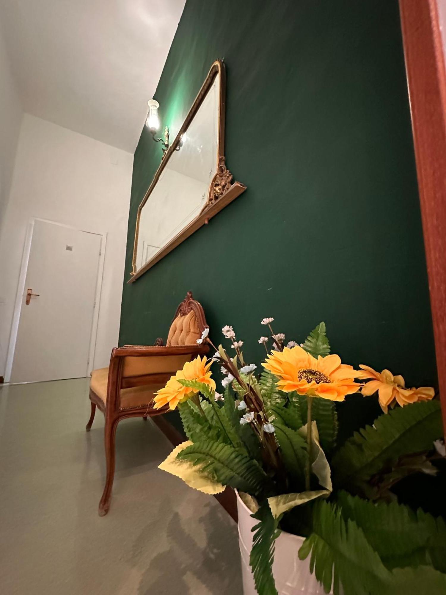Calvino Rooms&Apartments Trapani Esterno foto