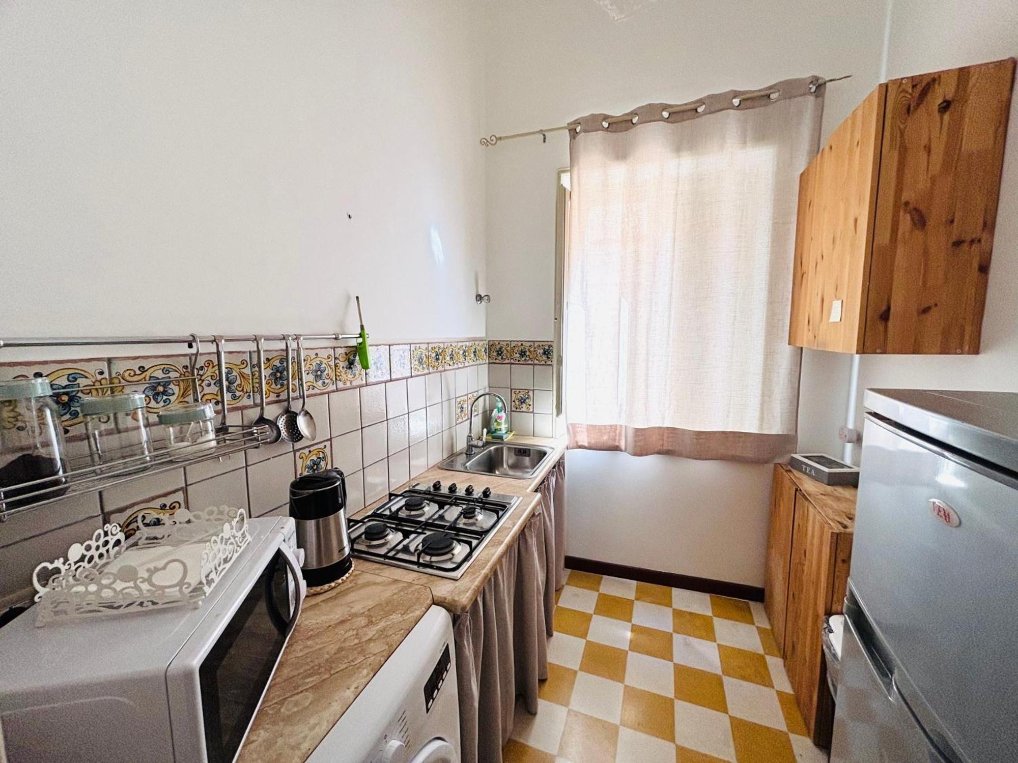 Calvino Rooms&Apartments Trapani Esterno foto
