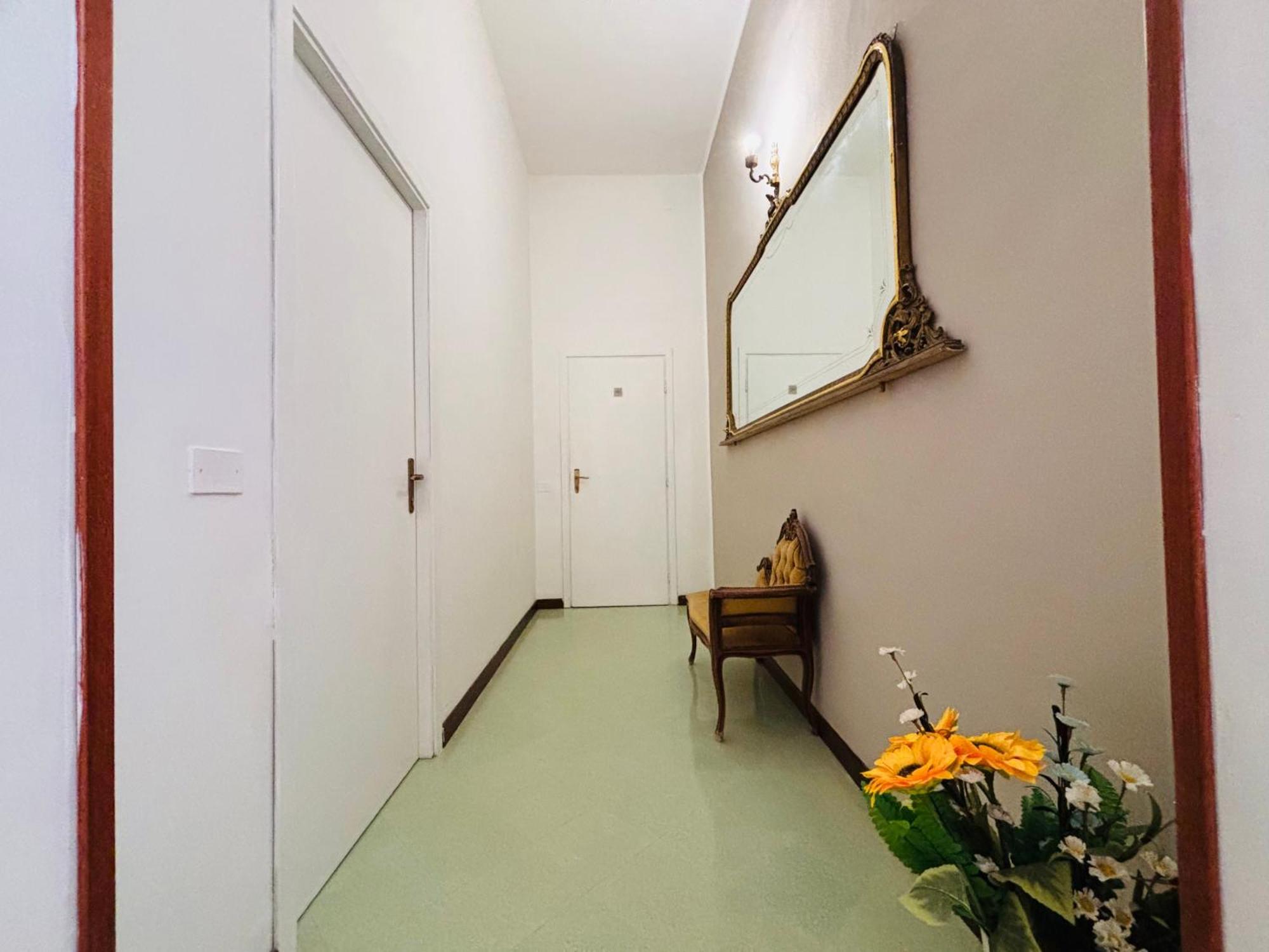 Calvino Rooms&Apartments Trapani Esterno foto